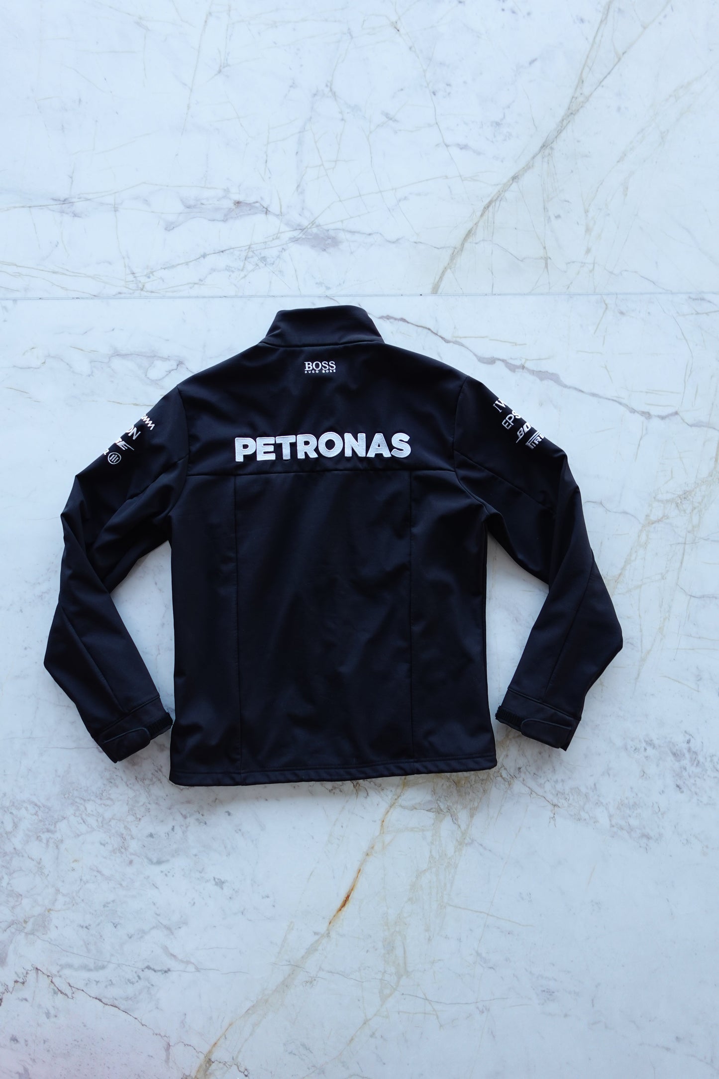 Mercedes AMG Petronas 2017